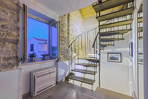 House Stonehouse Popozo