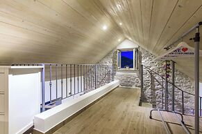 House Stonehouse Popozo