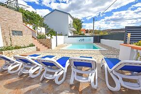 House Rovana