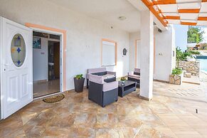 House Rovana