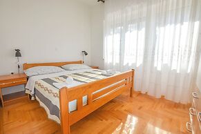 House Rovana