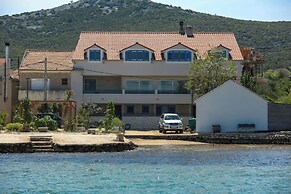Apartments Seafront