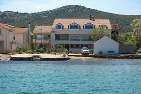 Apartments Seafront