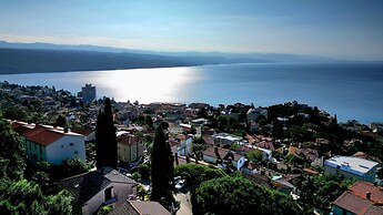 Apartment Carmen Opatija