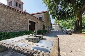 Apartment Carmen Opatija