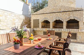 Apartments Villa AS Jezera