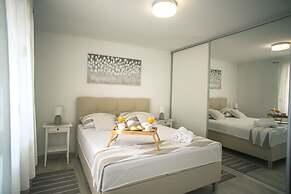 Apartment Peace and Quiet