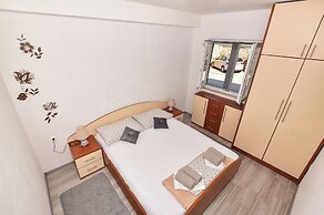 Apartments Nina & Mili