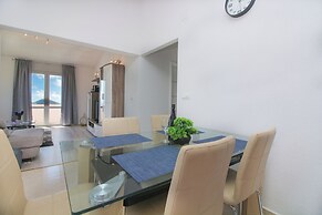 Apartment Conte Cikara