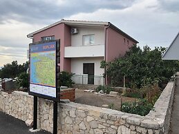 Apartment Conte Cikara