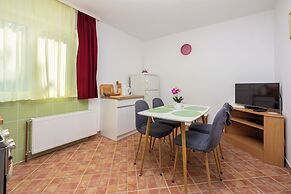 Apartment Klemi