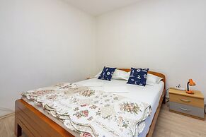 Apartment Klemi