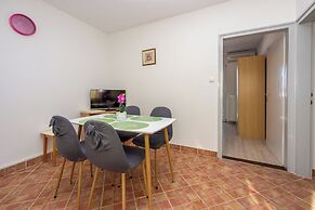 Apartment Klemi