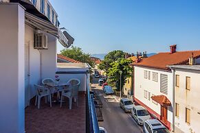 Apartment Klemi