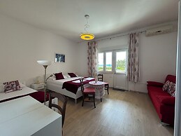 Apartments Faran