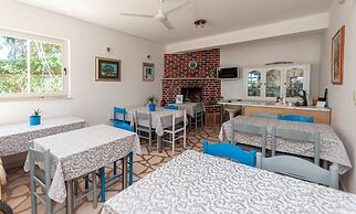 Apartments Blazenka