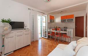 Apartments Blazenka