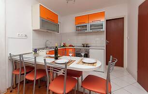 Apartments Blazenka
