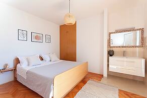 Apartments Blazenka