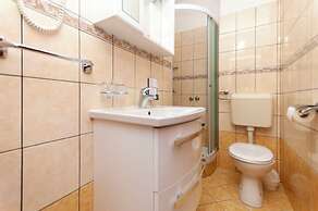 Apartments Blazenka