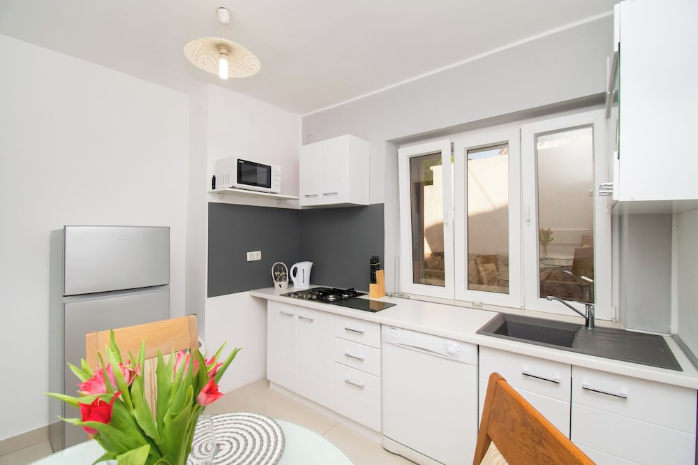 Apartment Kata