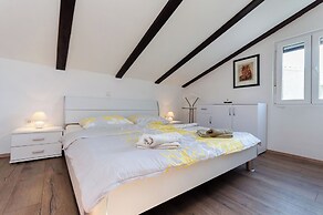 Apartments Zoran