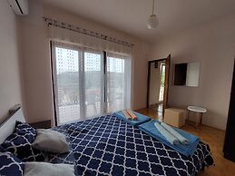 Apartment Robi