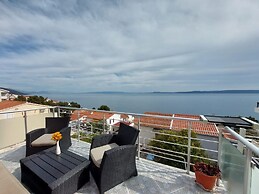 Apartments Mladen