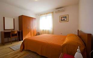 Apartments Sinisa