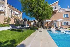 Apartments Panor
