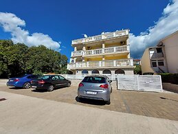 Apartments Irena