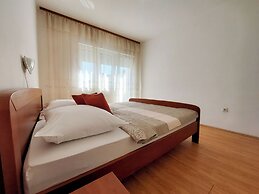 Apartments Irena