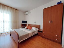 Apartments Irena