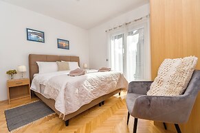 Apartments Ria Vodice