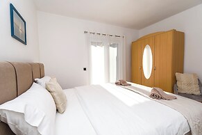 Apartments Ria Vodice