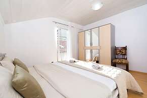 Apartments Ria Vodice