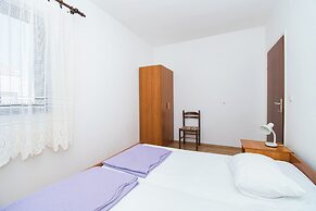 Apartments Goran Near the Beach