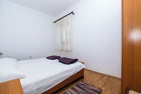 Apartments Goran Near the Beach