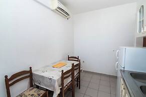 Apartments Goran Near the Beach
