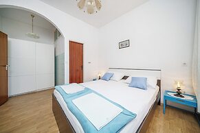 Apartments Ivka