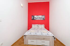 Apartments and Room Take it Easy