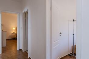 House Deja Blue