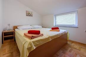 Apartments Pirin