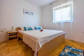 Apartments Pirin