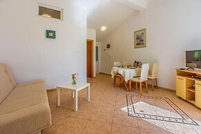 Apartments Pirin