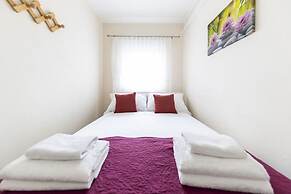 Apartments Mira
