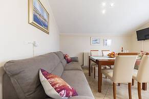 Apartments Mira