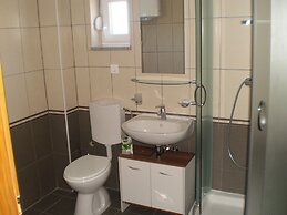 Apartments Gunja