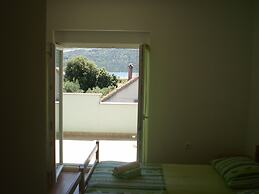 Apartments Gunja