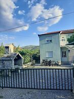 Apartments Gunja